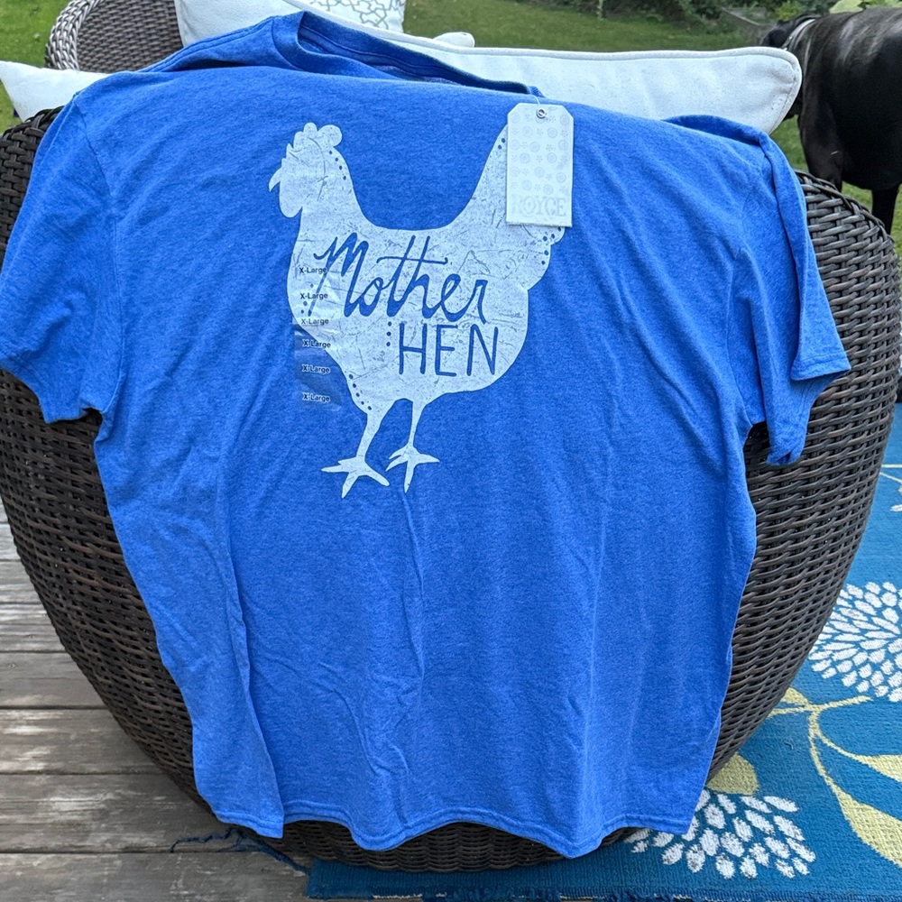Mother Hen Blue Graphic Tee - Picture 6 of 6